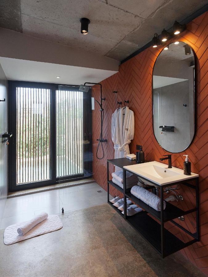 Eolia Sustainable Design Hotel Manta Ngoại thất bức ảnh
